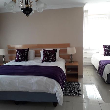 Pentagon Guesthouse Bloemfontein Zewnętrze zdjęcie