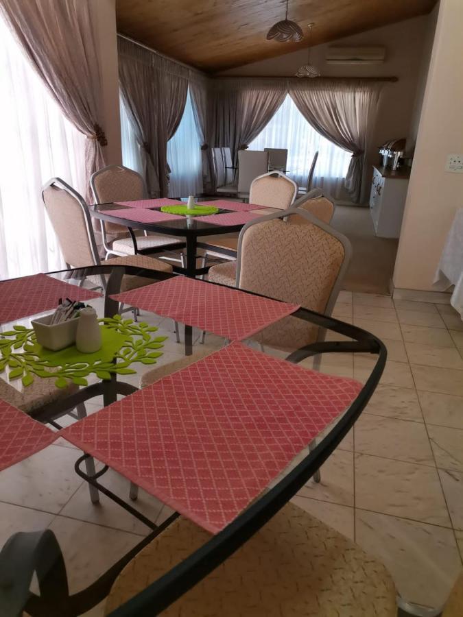 Pentagon Guesthouse Bloemfontein Zewnętrze zdjęcie