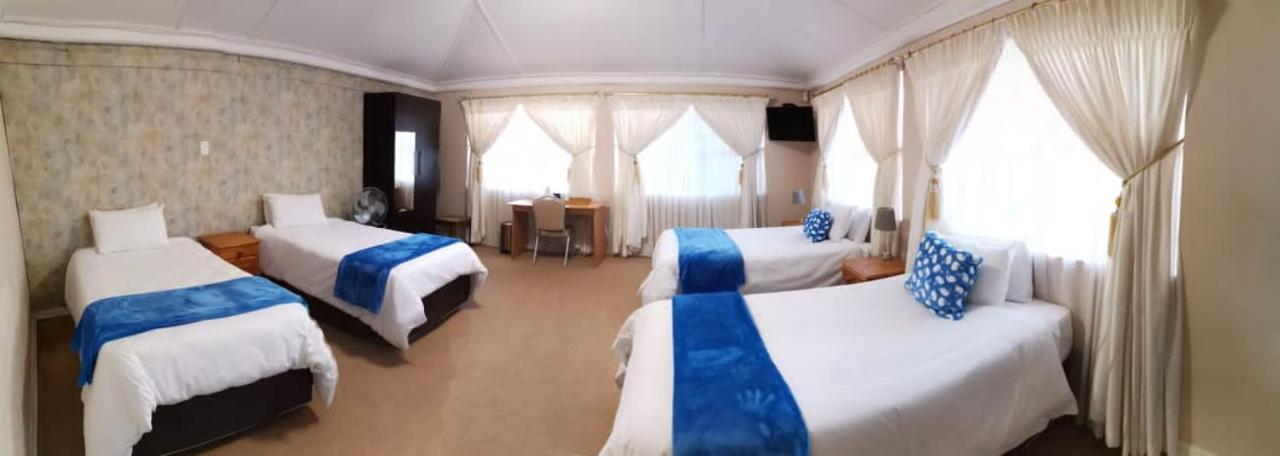 Pentagon Guesthouse Bloemfontein Zewnętrze zdjęcie