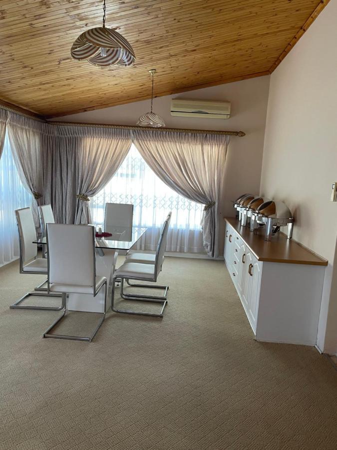 Pentagon Guesthouse Bloemfontein Zewnętrze zdjęcie
